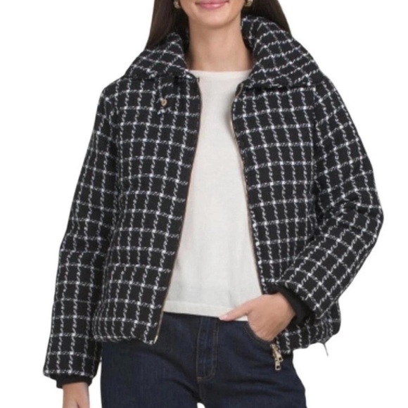 JASON WU BLACK AND WHITE HAMPTONS JACKET!!! S